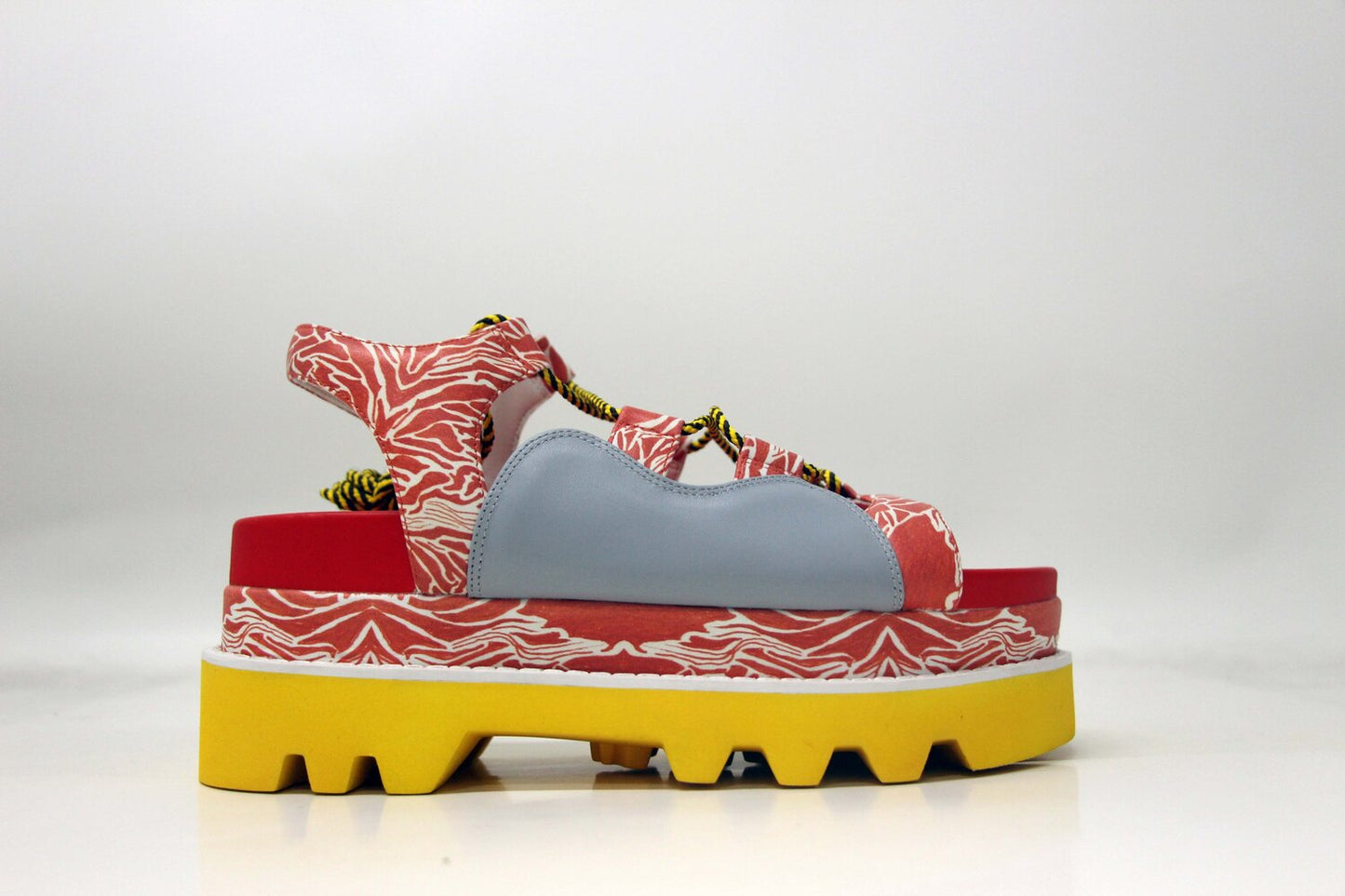 Moon Flatform Sandal