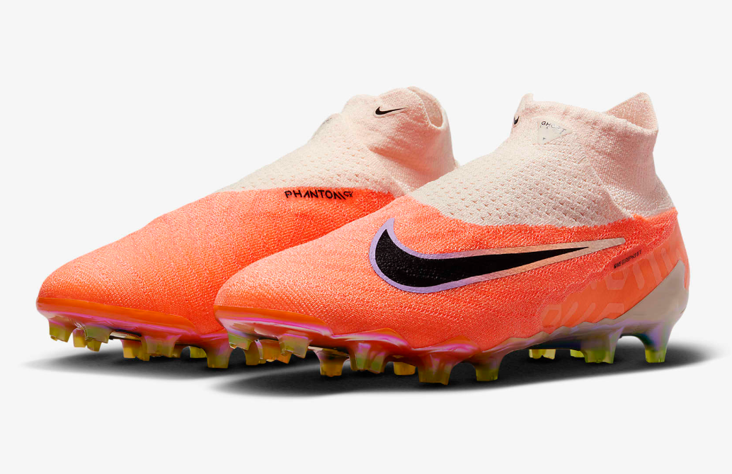 Nike Phantom GX Elite Cleats