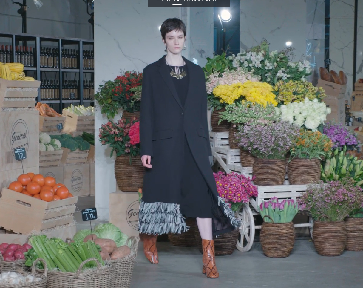 Look 01