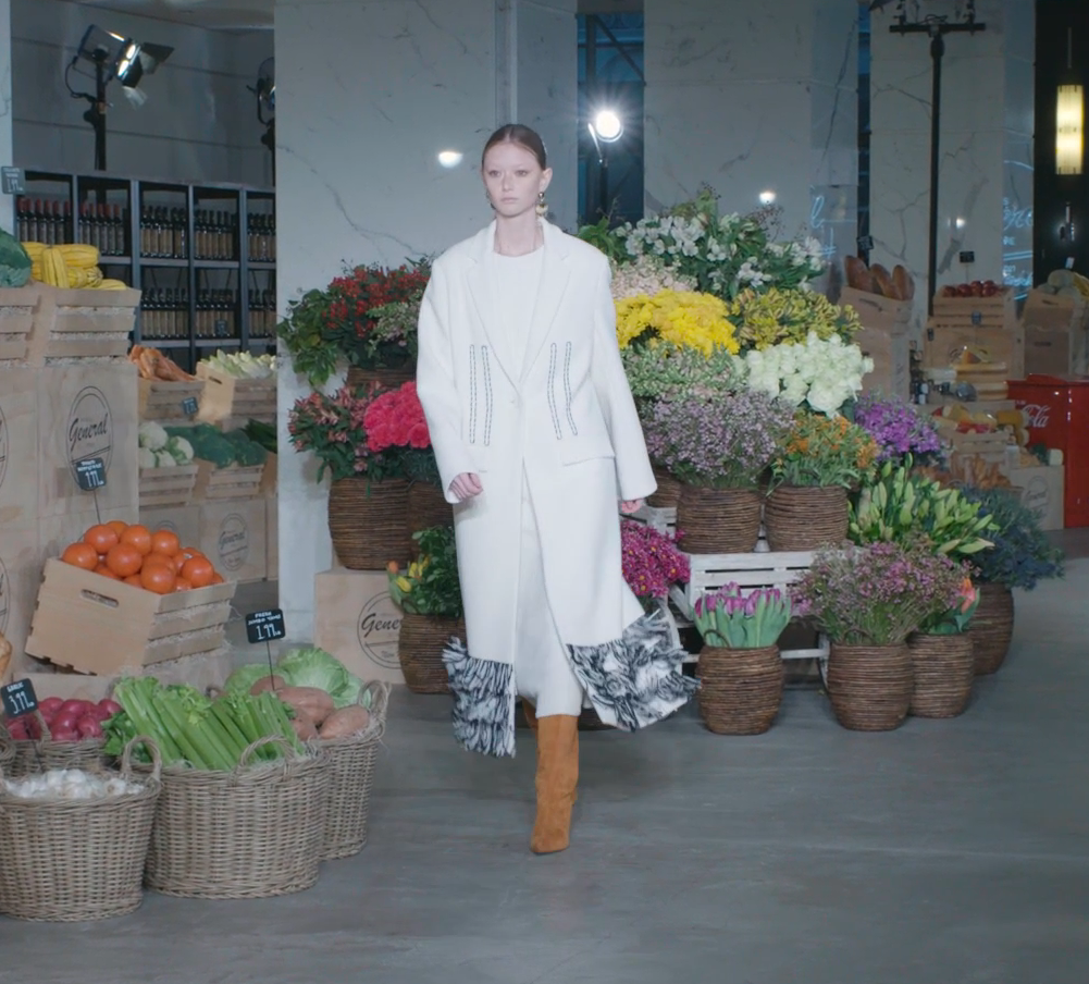 JASON WU White coat