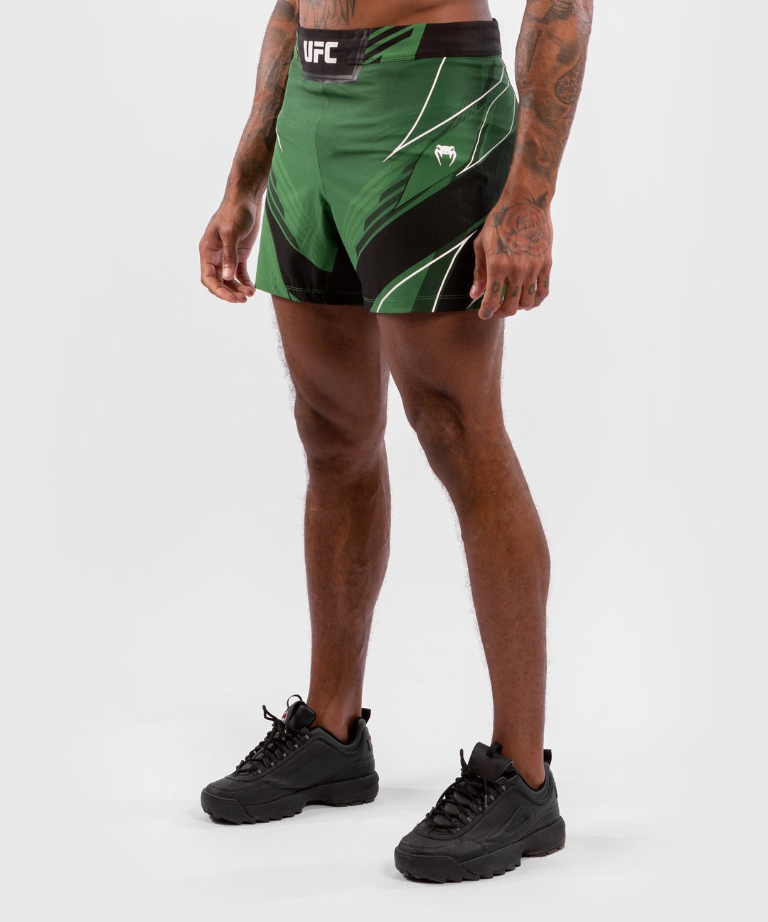 UFC VENUM AUTHENTIC FIGHT NIGHT MEN'S SHORTS - SHORT FIT - GREEN