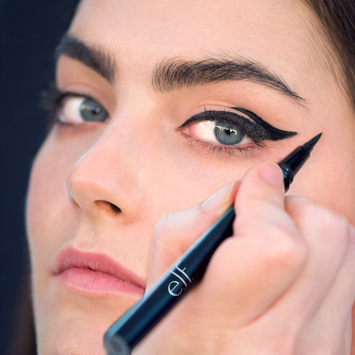 H2O PROOF EYELINER PEN